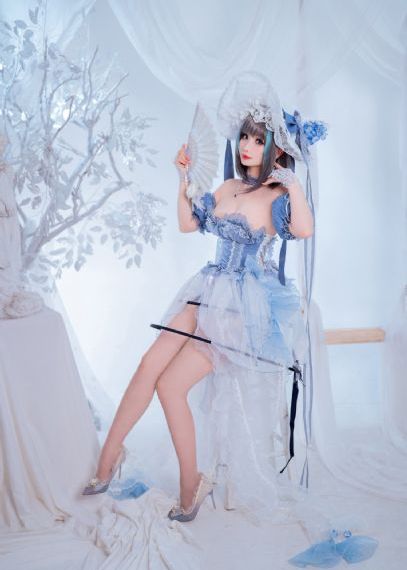 春原庄的管理人小姐