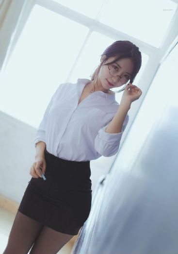 丰满女警察k8经典电影