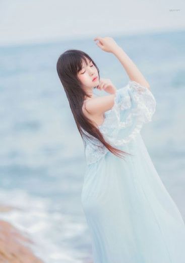 美丽的姑娘在线观看中文版