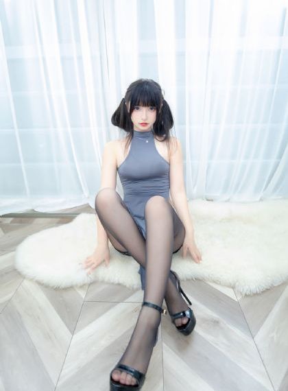 秋霞偷拍