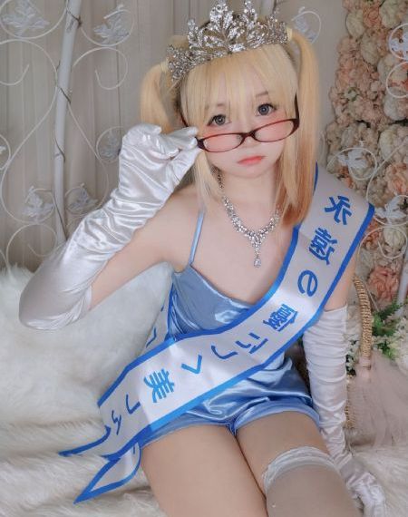 《偷窥女教师》未删减版在线观看