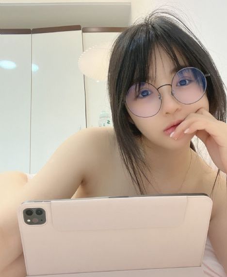 jizz日本人年轻护士出水视频
