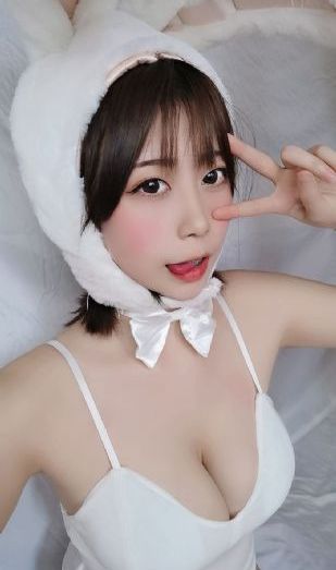 金瓶双艳