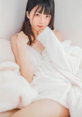 张柏芝门艳照无删版